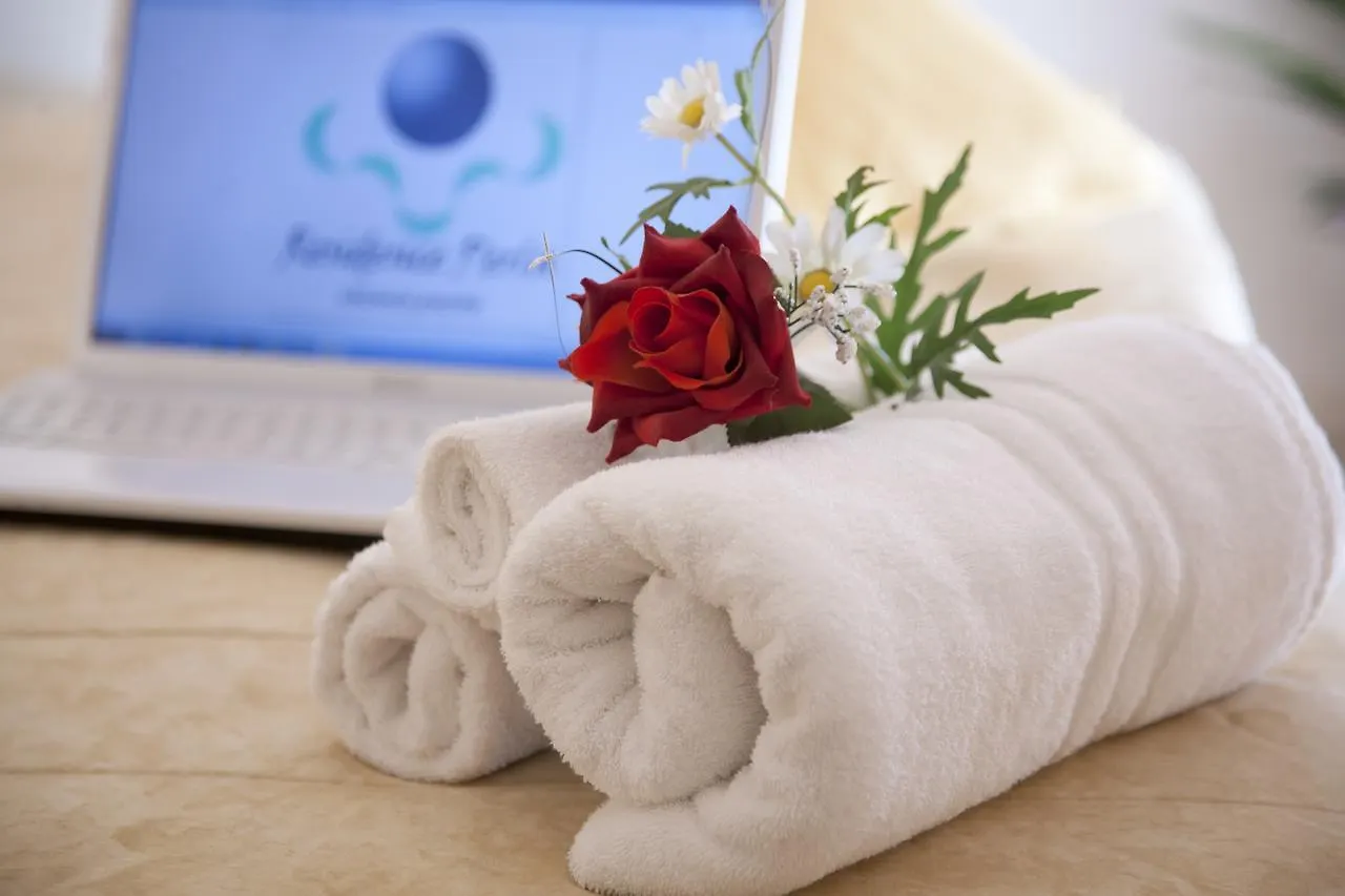 Residence Perla Misano Adriatico Hotel apartamentowy